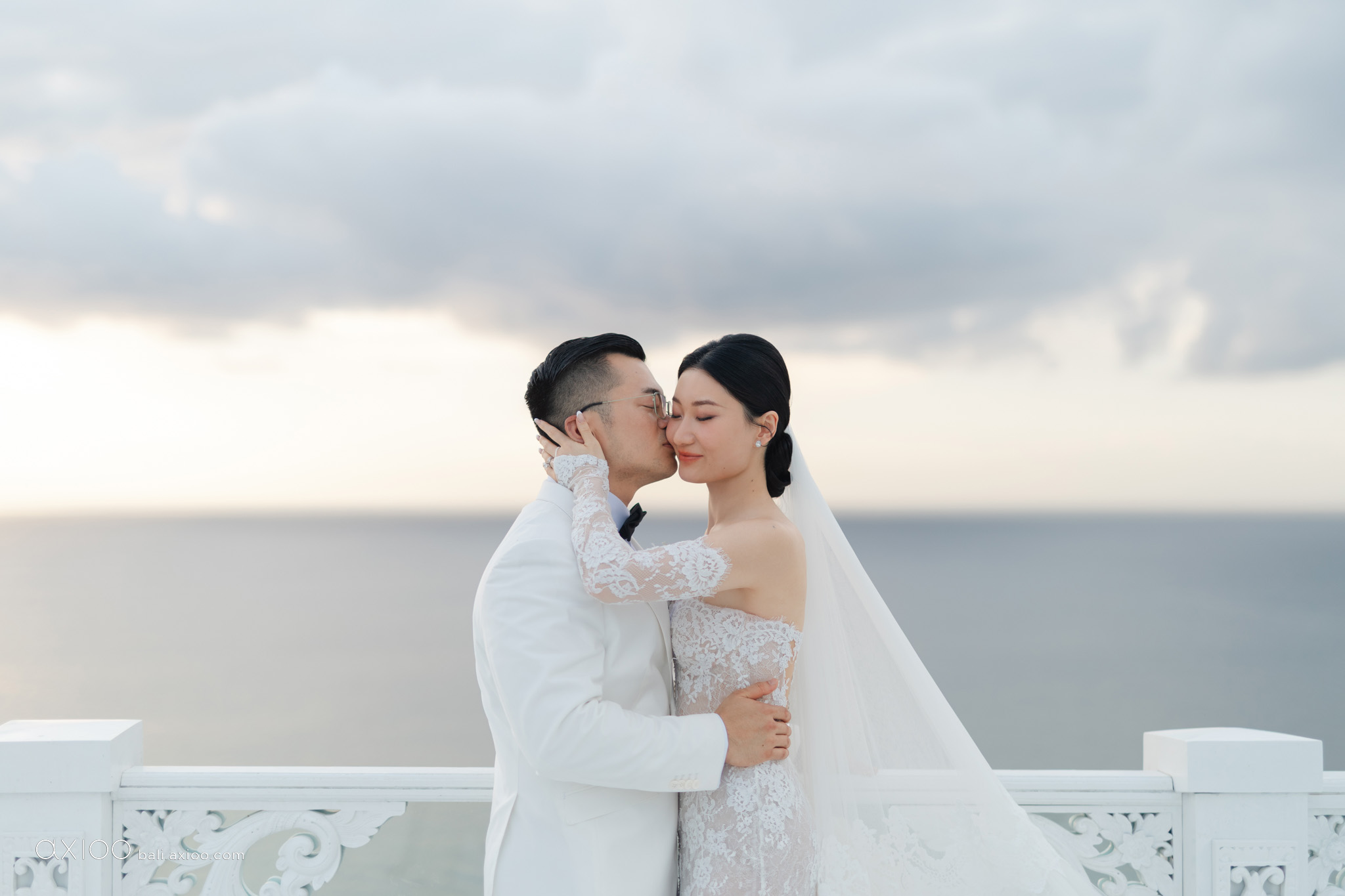 Axioo: The Pulse of Love